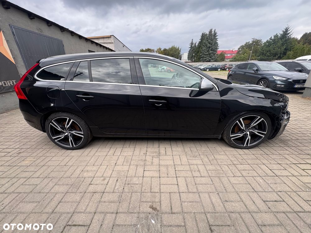 Volvo V60 D4 Geartronic RDesign - 6