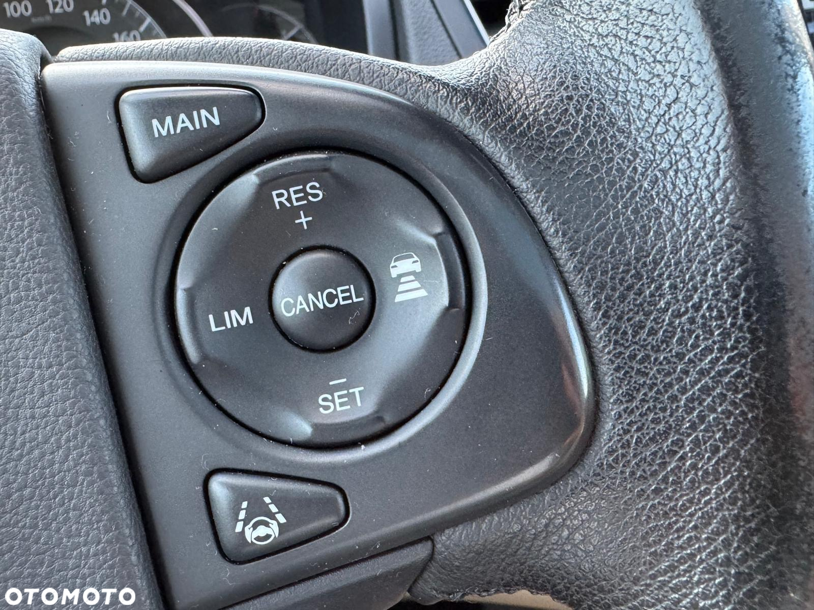 Honda CR-V - 39