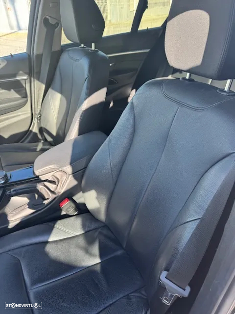 BMW 330 e iPerformance Line Sport - 10