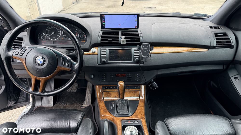 BMW X5 ver-4-4i - 6