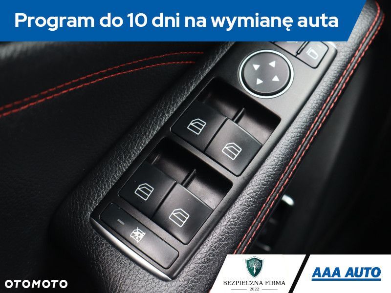 Mercedes-Benz GLA - 19