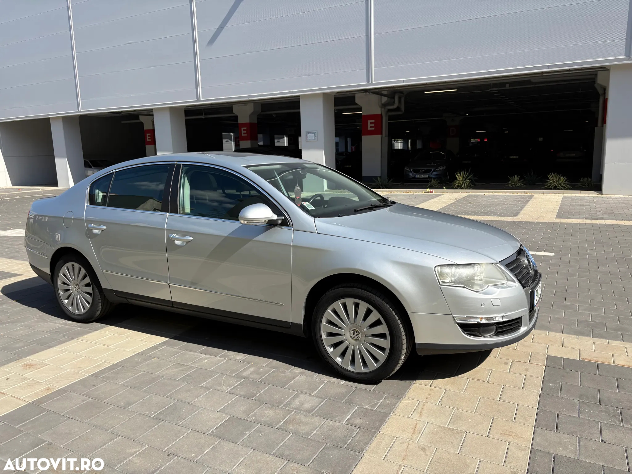 Volkswagen Passat 2.0 TSI Highline Tipt. - 16