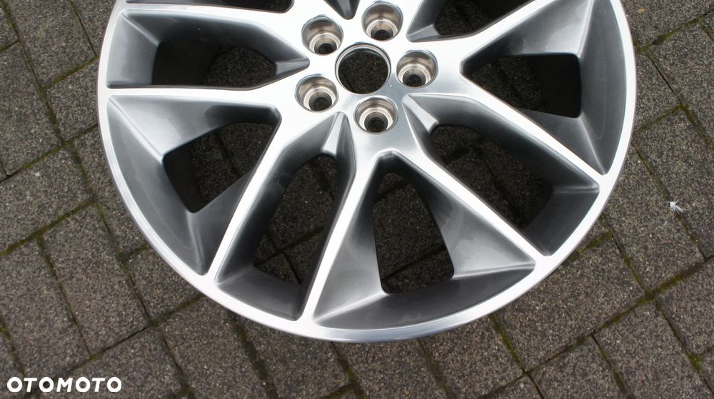 FELGA ALUMINIOWA 20"X8.5 ET52.5 FORD EDGE - 2