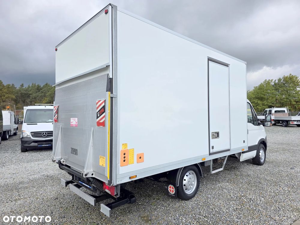 Iveco 35S13 2,3 HPI 130 KONNY KONTENER 4,2M WINDA KLIMA WEBASTO 6 BIEGOWE 183T/KM PRZEBIEGU GWARANCJA - 5