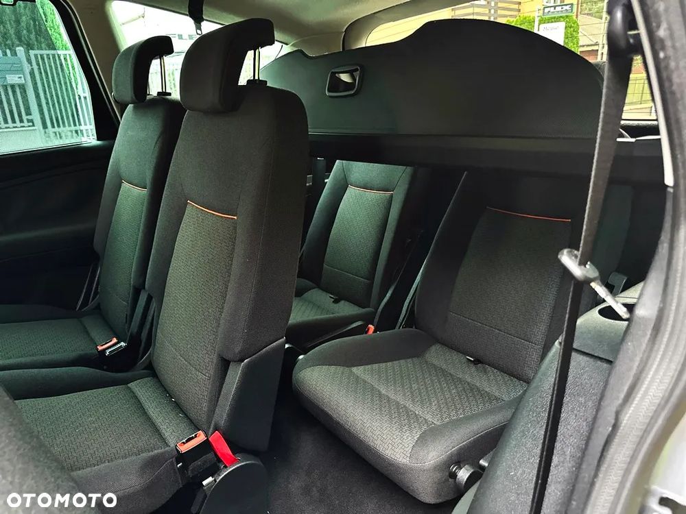 Ford S-Max 2.0 Titanium - 11
