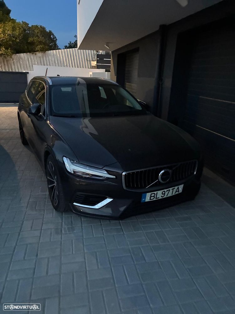 Volvo V60 2.0 T6 AWD TE Essential - 2