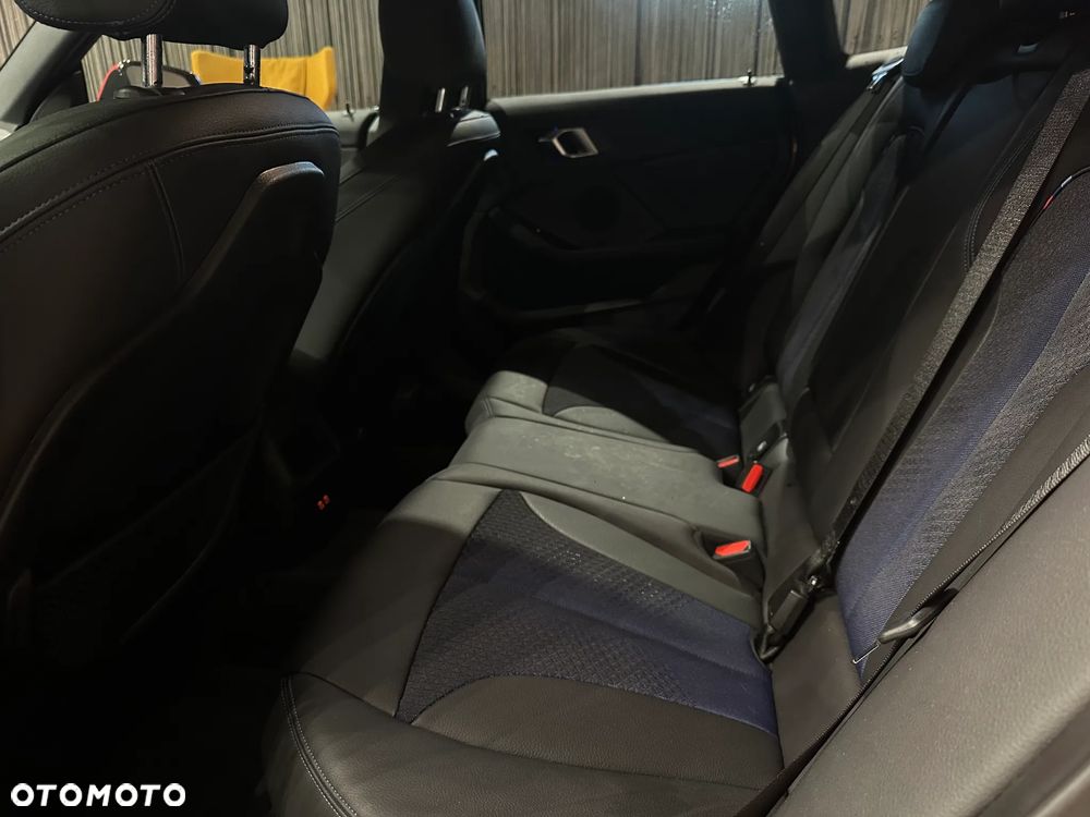 BMW Seria 2 218i M Sport - 14