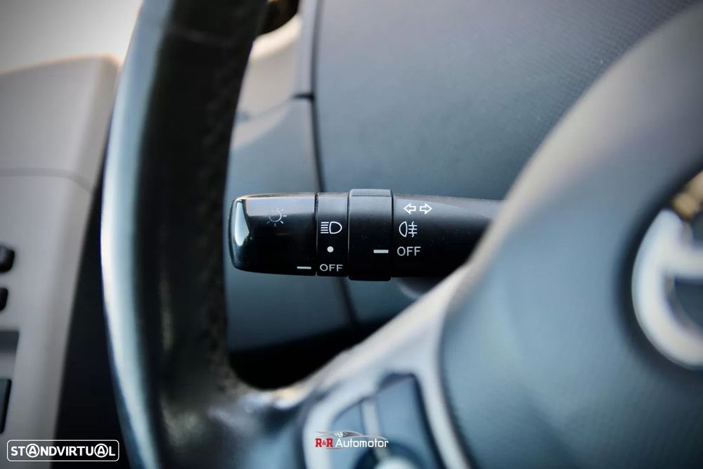 Toyota Yaris 1.4 D-4D Comfort+AC - 18