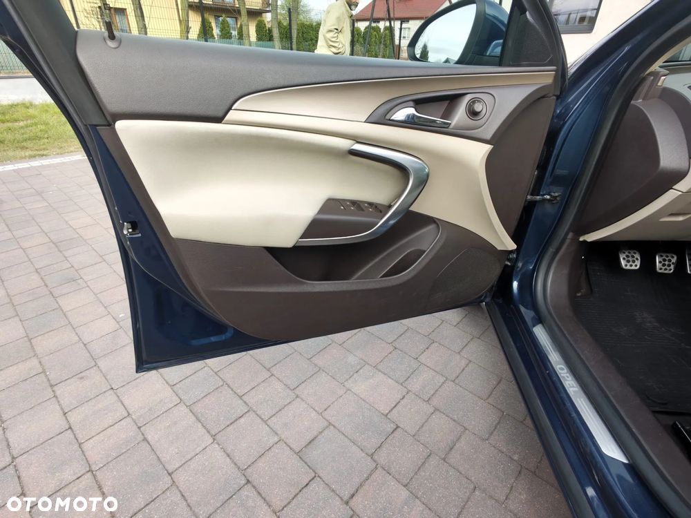 Opel Insignia 1.6 - 3
