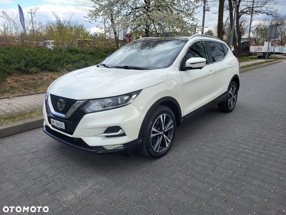 Nissan Qashqai - 1