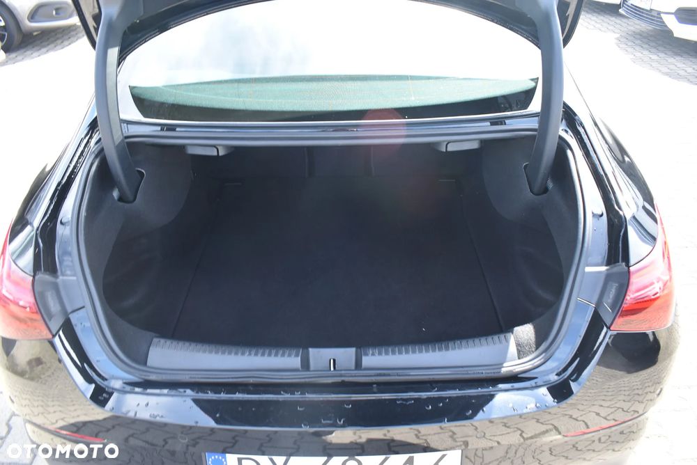 Mercedes-Benz CLA 200 7G-DCT - 13