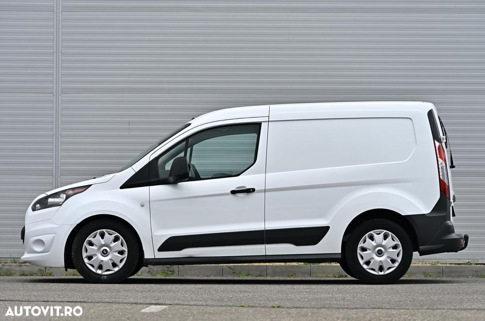 Ford Transit Connect - 8