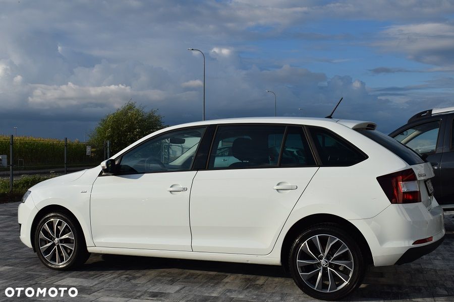 Skoda RAPID Spb 1.0 TSI Drive - 4