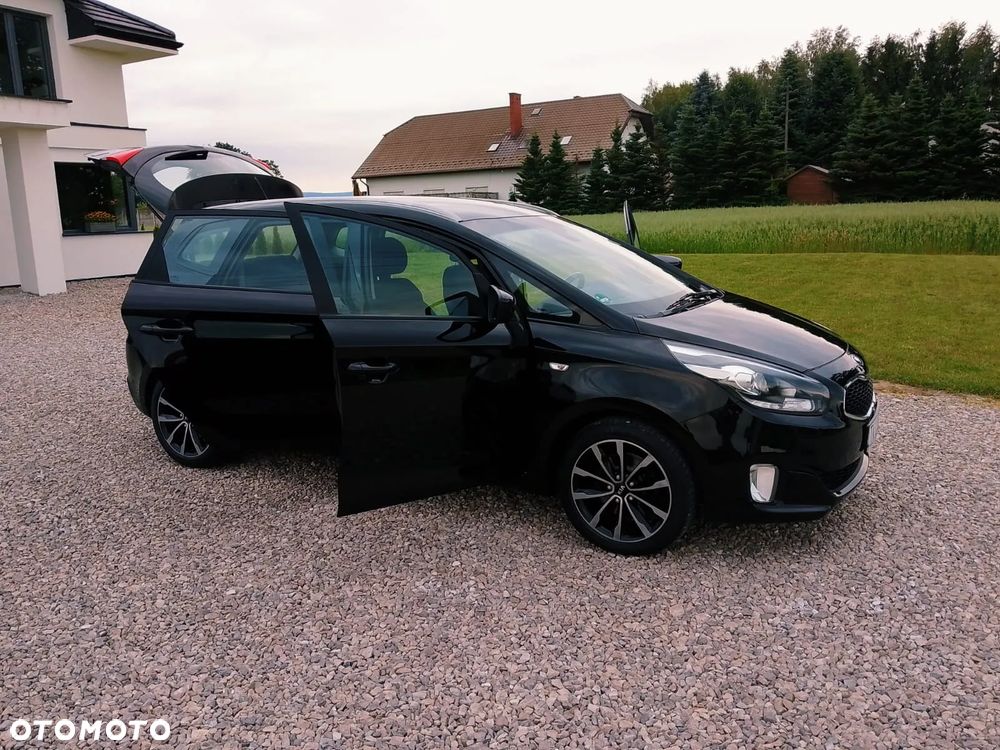 Kia Carens 1.6 GDI XL 7os - 26