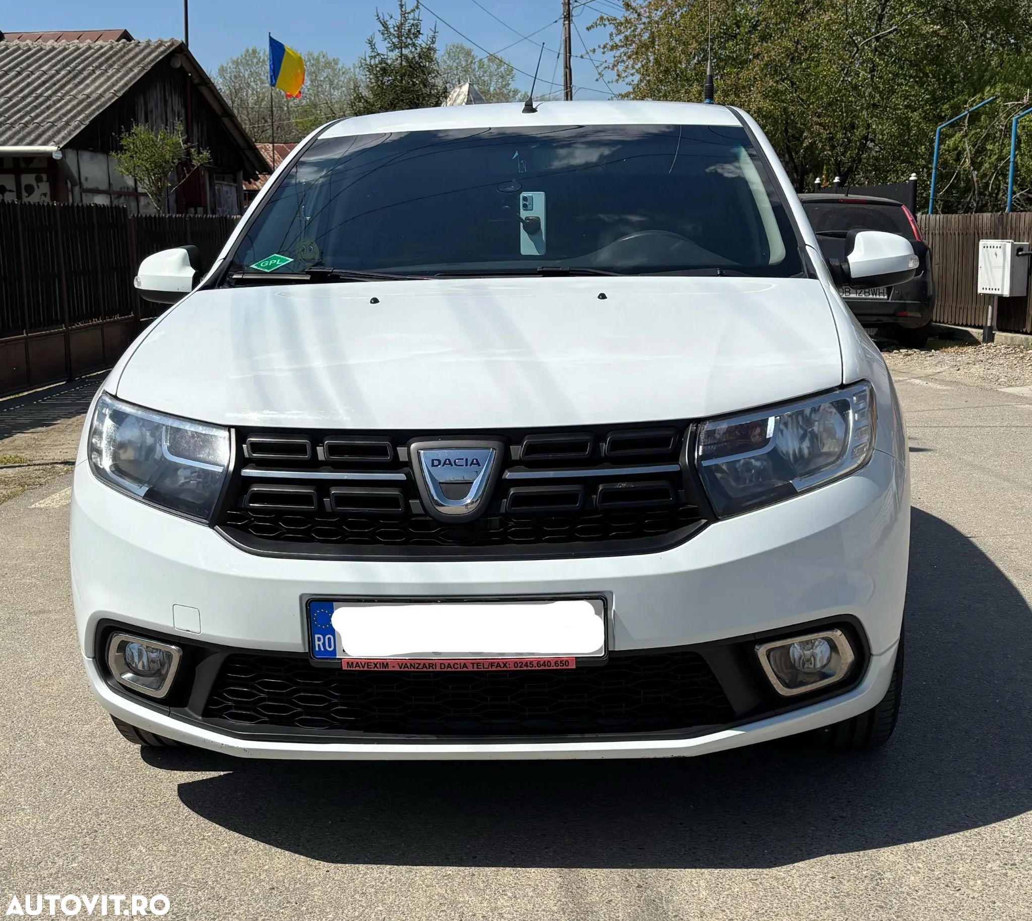Dacia Logan - 1