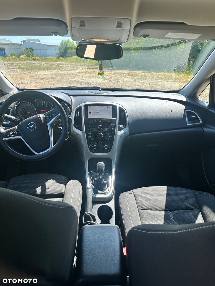 Opel Astra 1.4 Turbo Sports Tourer 150 Jahre - 16