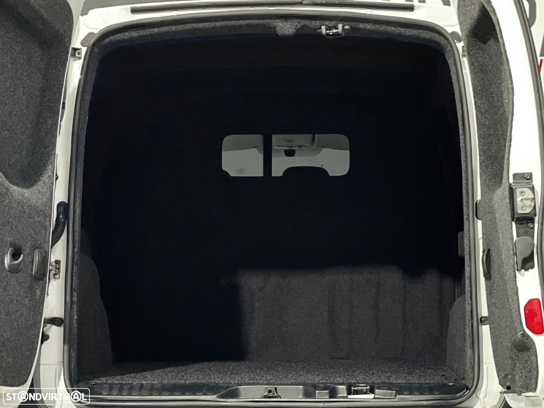 Renault Kangoo 1.5 dCi Maxi Business 3L - 12