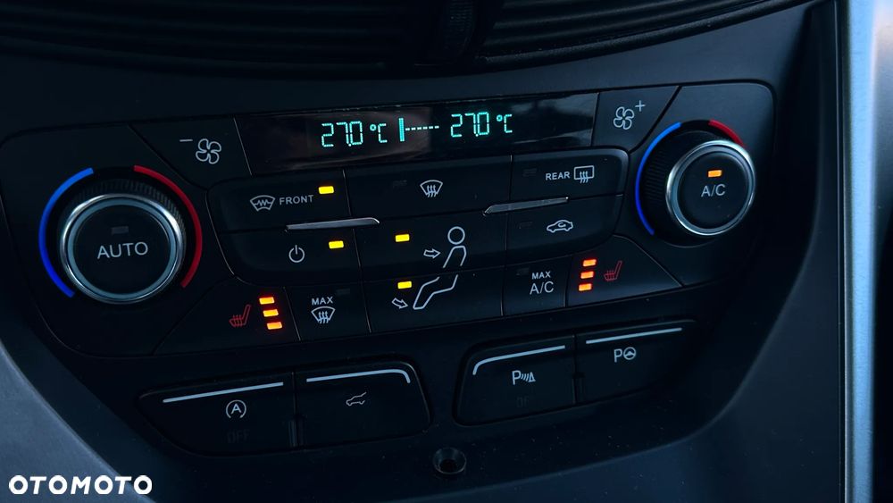 Ford Kuga - 31