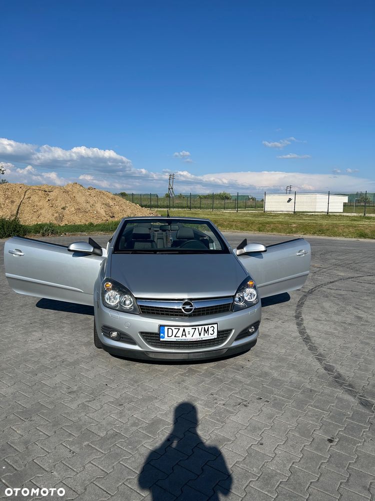 Opel Astra 1.6 Cosmo - 17