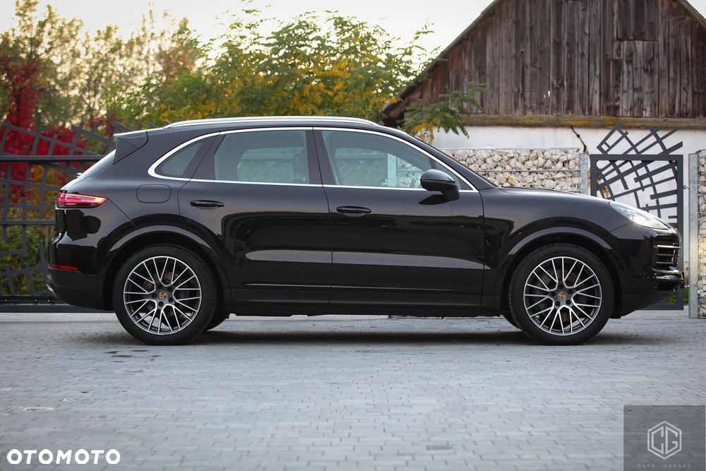 Porsche Cayenne - 33