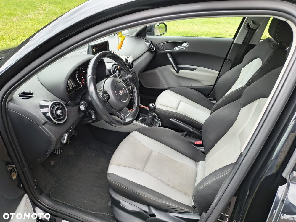 Audi A1 Sportback 1.6 TDI Ambition - 8