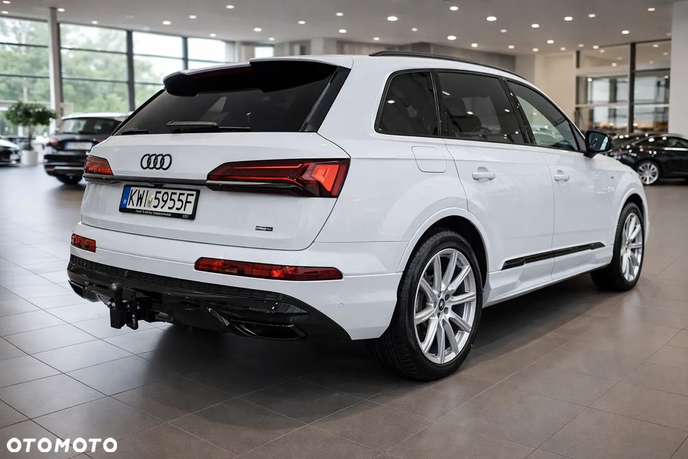 Audi Q7 55 TFSI mHEV Quattro S Line Tiptr - 3