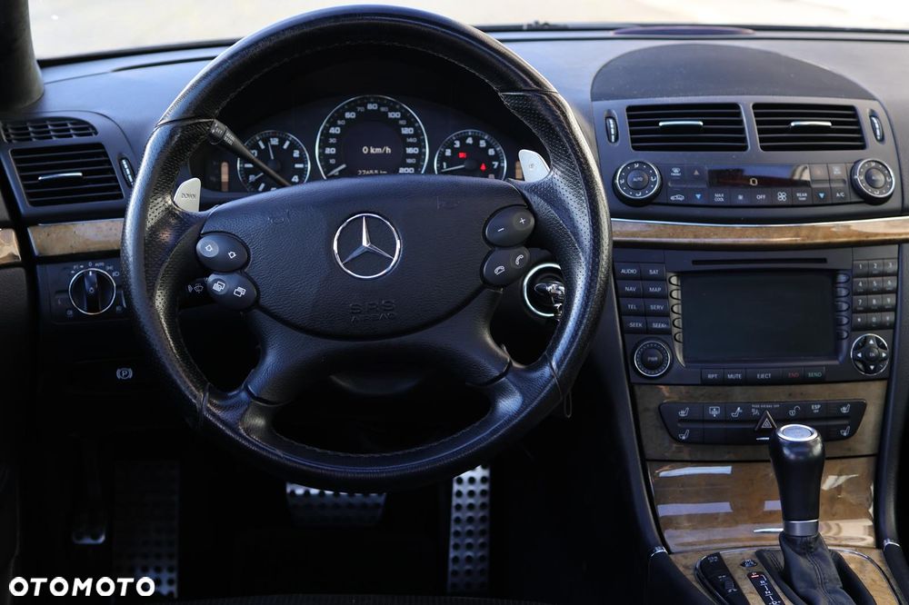 Mercedes-Benz Klasa E 63 AMG 7G-TRONIC - 6