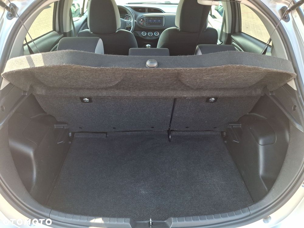Toyota Yaris 1.5 Premium - 12