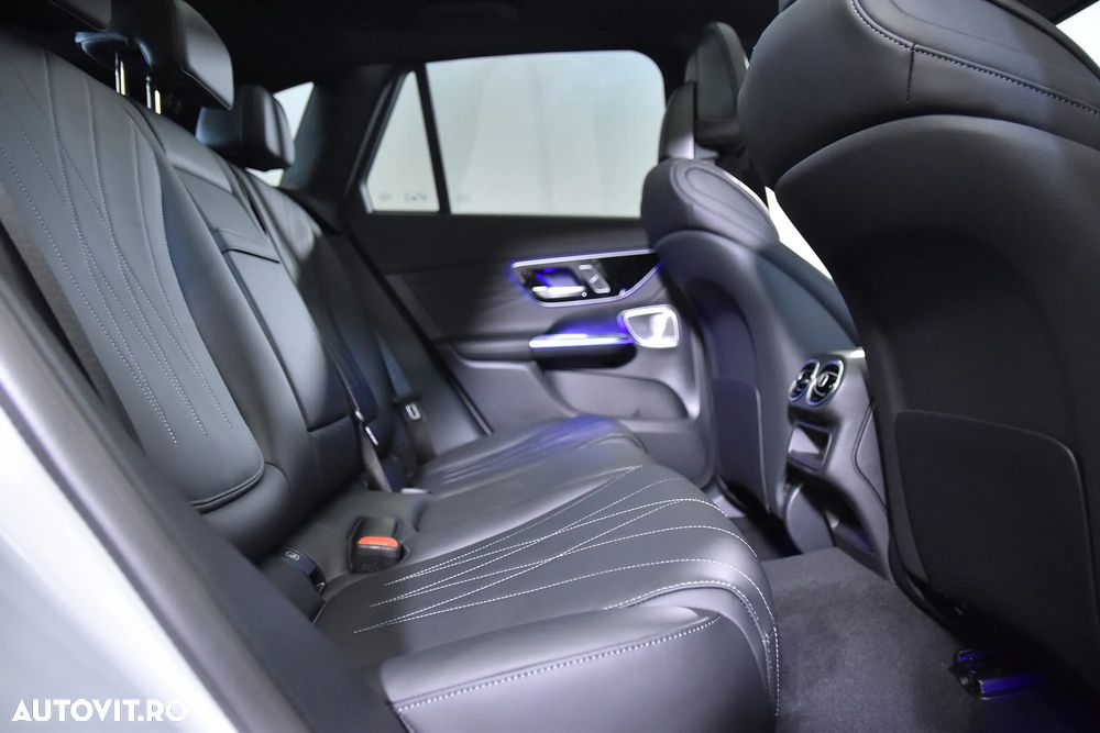 Mercedes-Benz GLC 300 4MATIC MHEV - 13