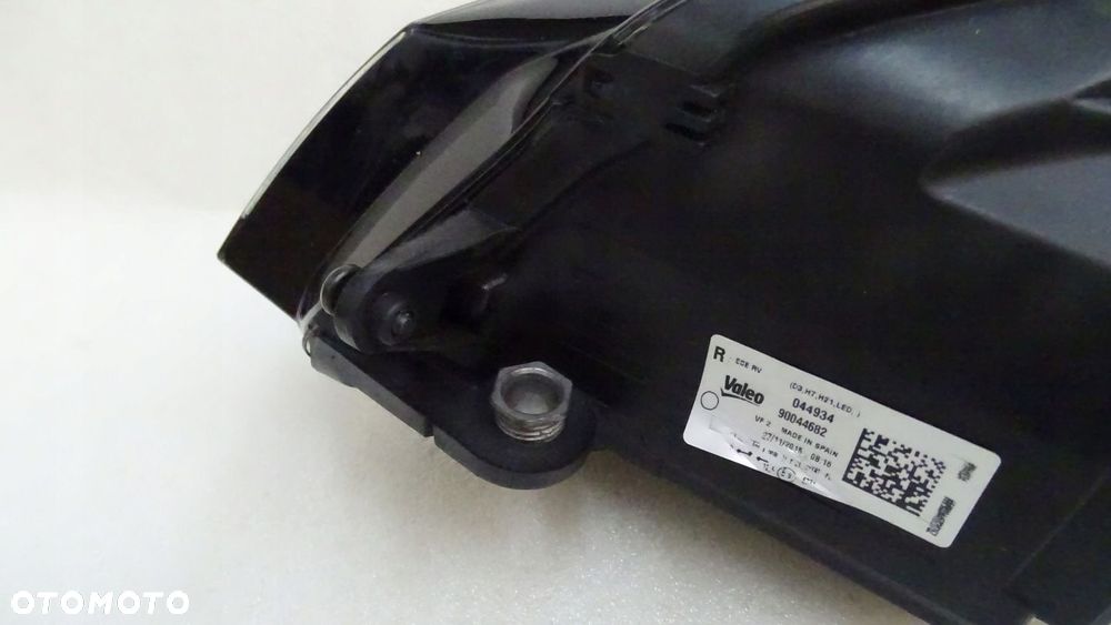 VW GOLF VII - lampa przednia prawa BIXENON SKRĘTNY - 10