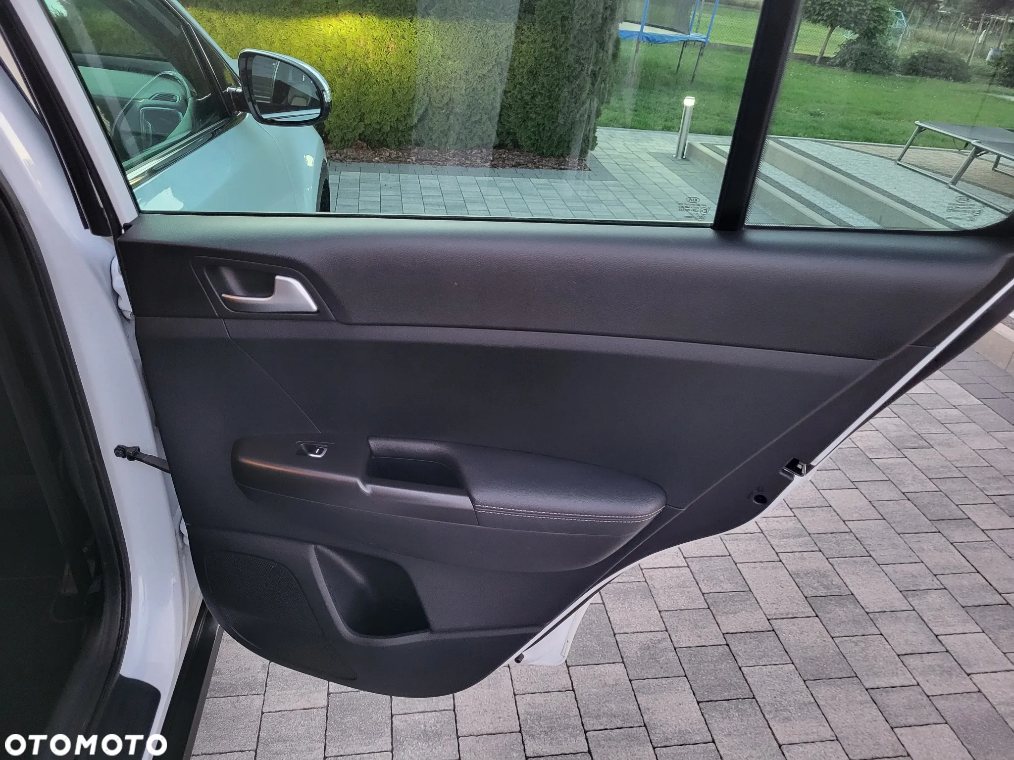 Kia Sportage 1.6 GDI Black Edition 2WD - 16
