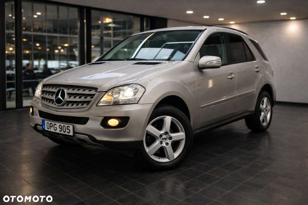 Mercedes-Benz ML - 2