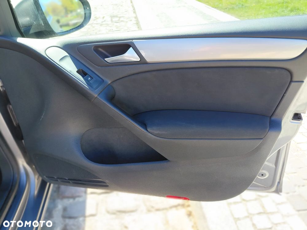 Volkswagen Golf 1.6 TDI Trendline - 13