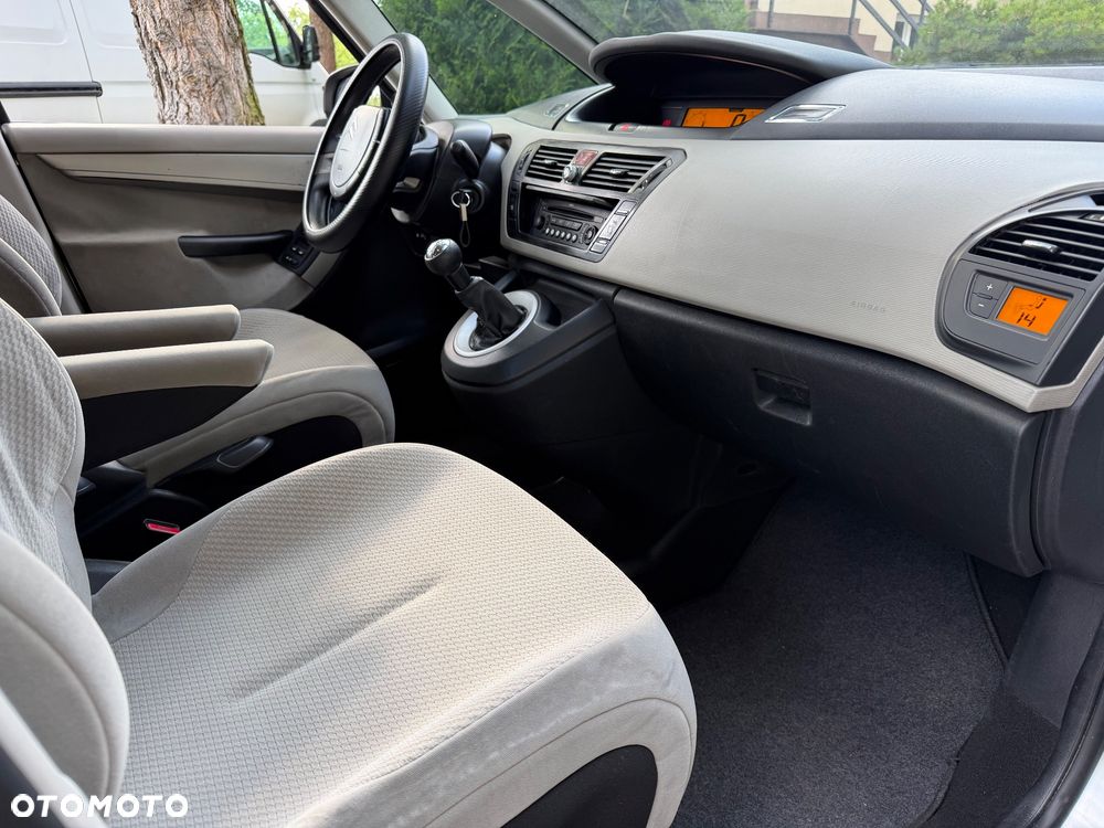 Citroën C4 Grand Picasso 1.8i SX - 12