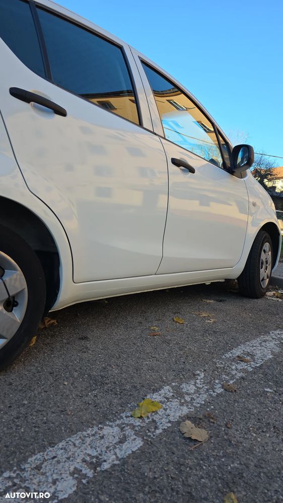 Suzuki Splash 1.0 GC AC - 4