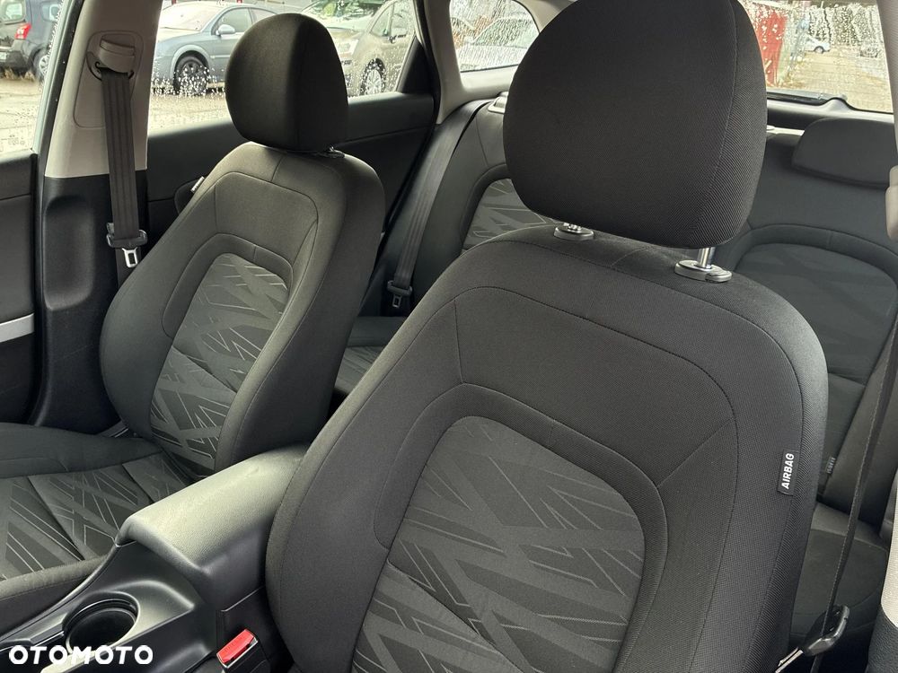 Kia Ceed 1.4 CRDi M - 11