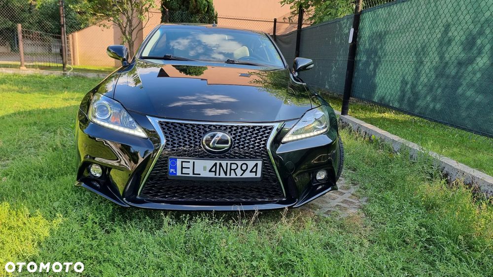 Lexus IS 250C Sport - 2