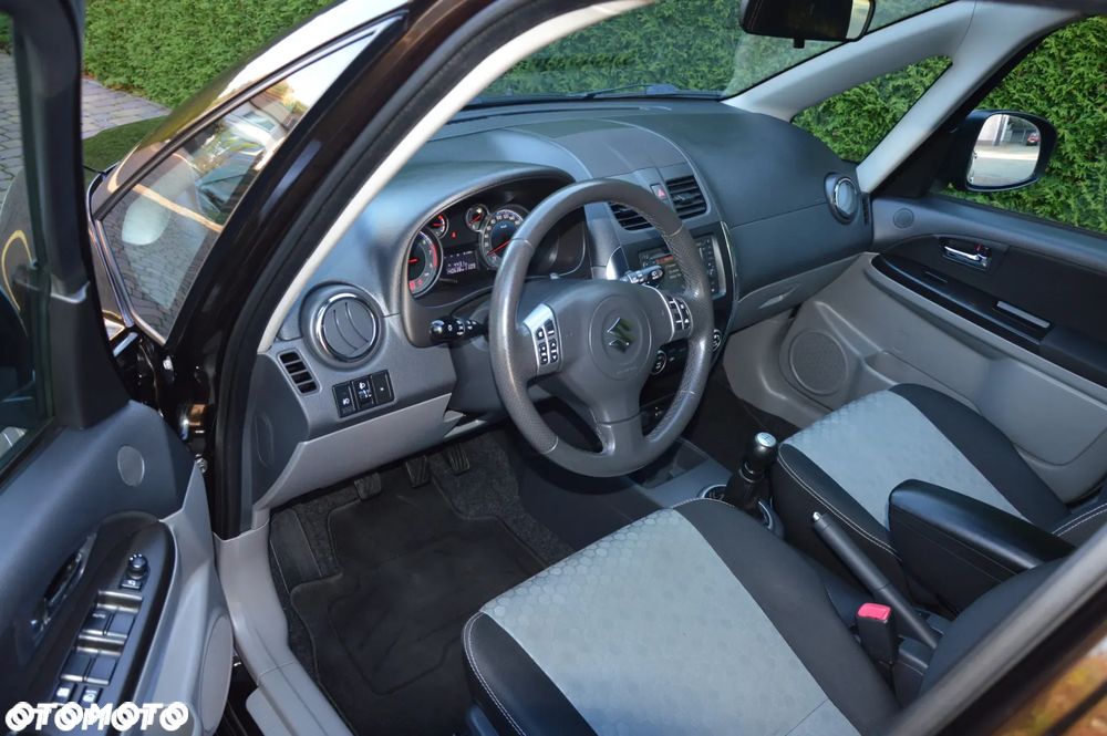 Suzuki SX4 1.6 VVT 4x2 Style - 8