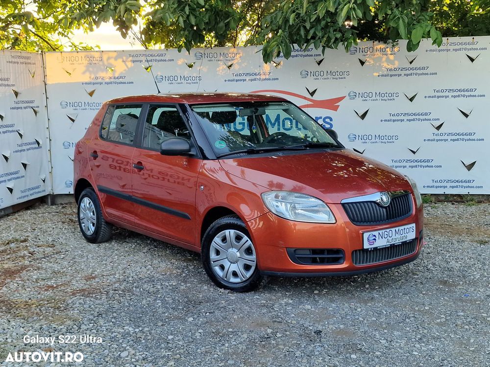 Skoda Fabia 1.2 HTP Elegance Green tec - 1