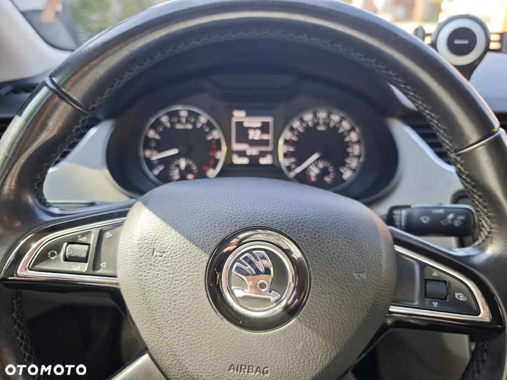 Skoda Octavia 1.4 TSI Ambition - 14