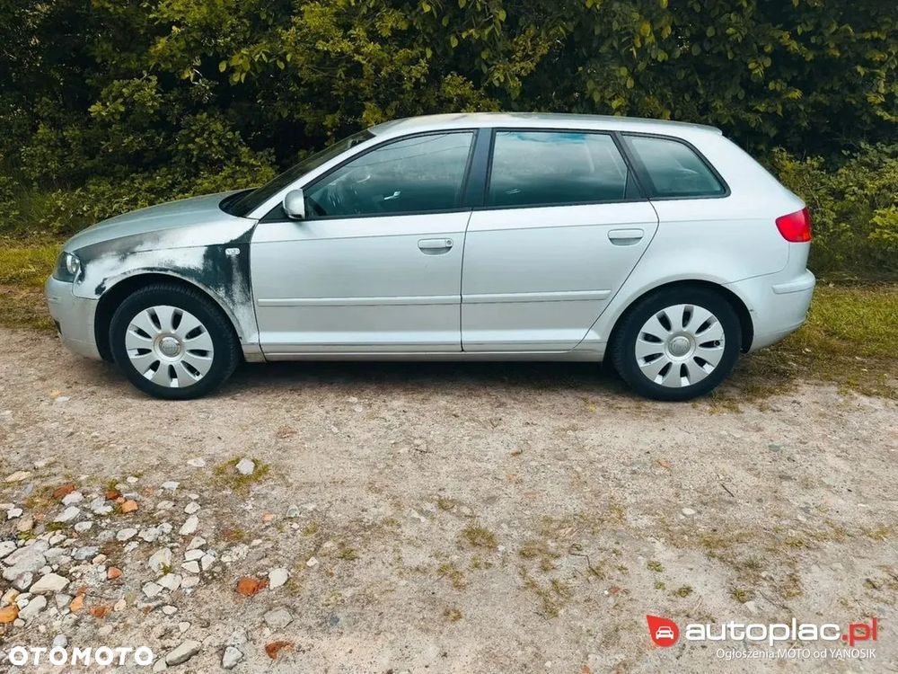 Audi A3 Sportback 1.6 Ambition - 4