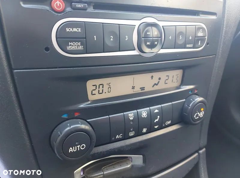 Renault Laguna - 34