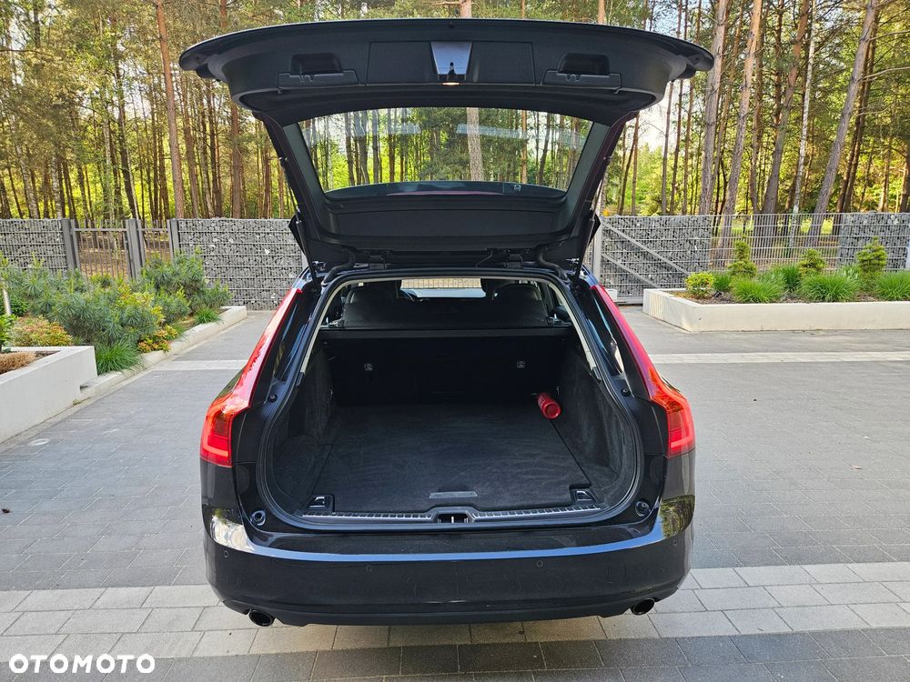 Volvo V90 T5 Momentum - 31