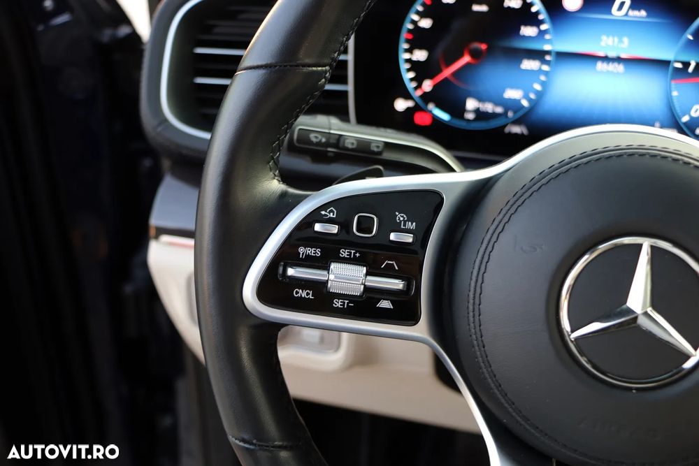 Mercedes-Benz GLE - 27