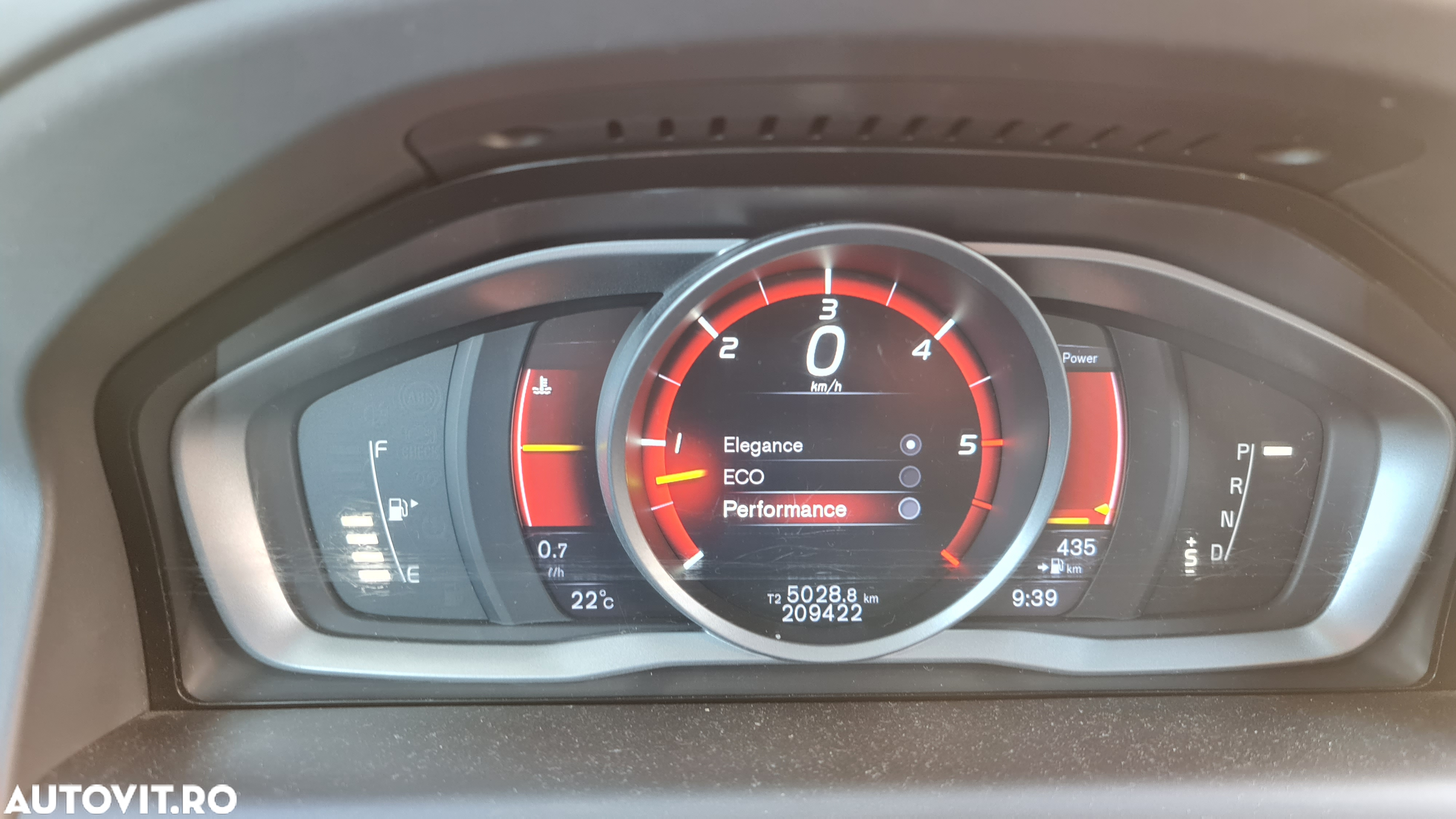 Volvo XC 60 D4 AWD Geartronic Summum - 11
