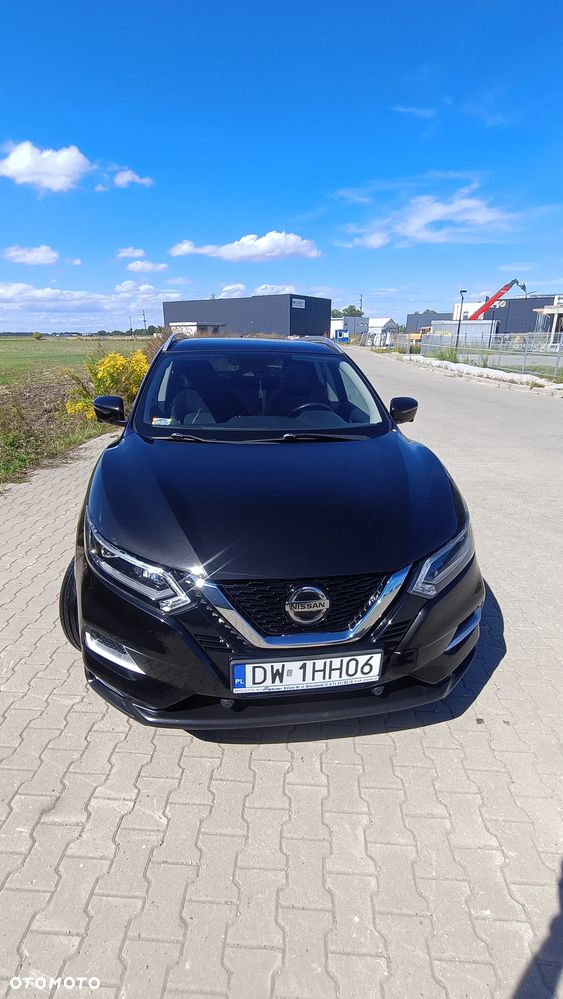 Nissan Qashqai 1.3 DIG-T N-Connecta - 2