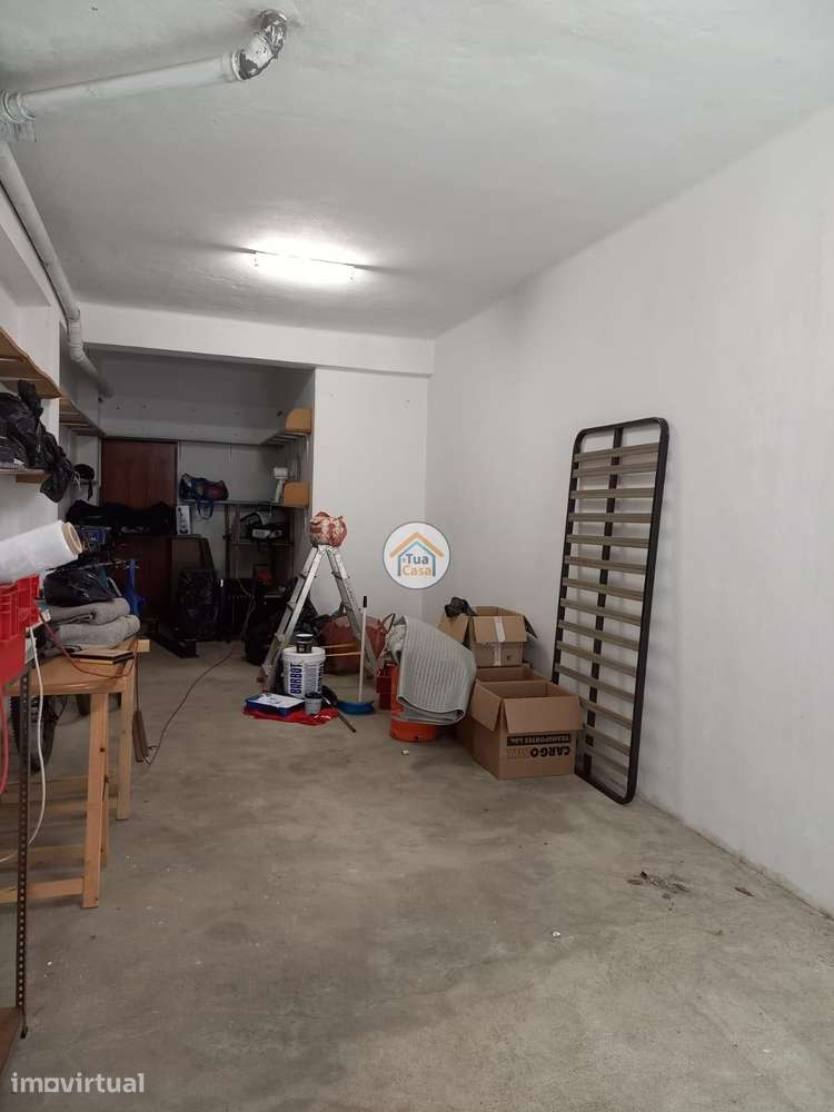 Venda Garagem - Grande imagem: 5/6