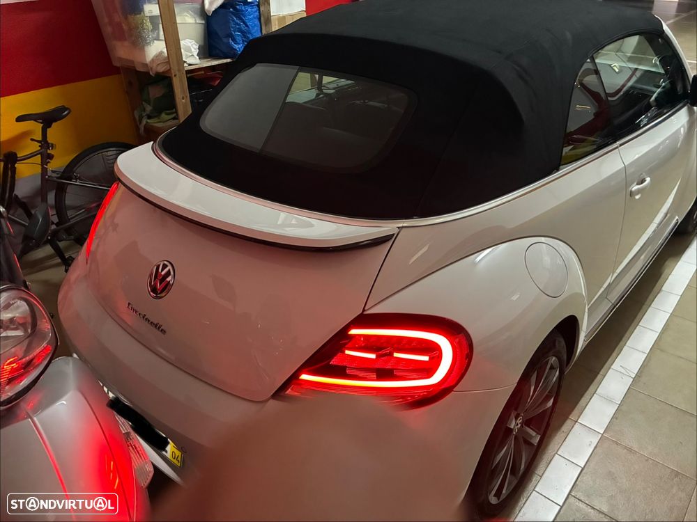 VW New Beetle Cabriolet 1.2 TSI DSG (BlueMotion Tech) Exclusive Design - 8