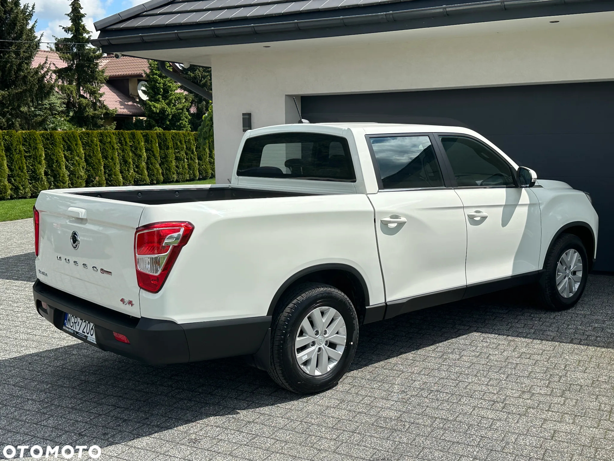 SsangYong/KGM Musso Grand 2.2 e-XDi Crystal 4WD - 7
