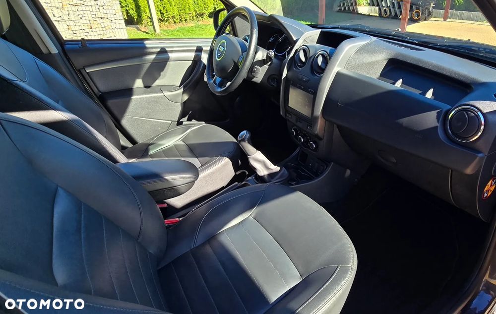 Dacia Duster SCe 115 2WD Prestige - 28
